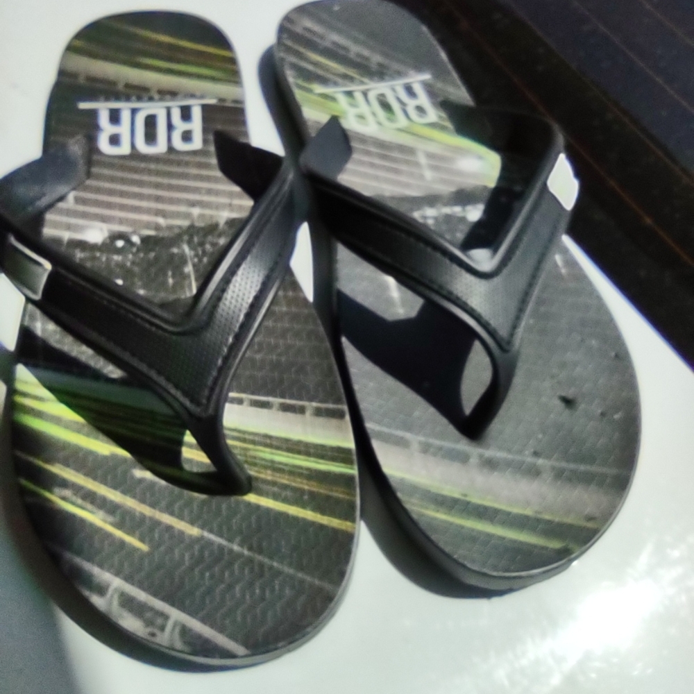 Flip flops